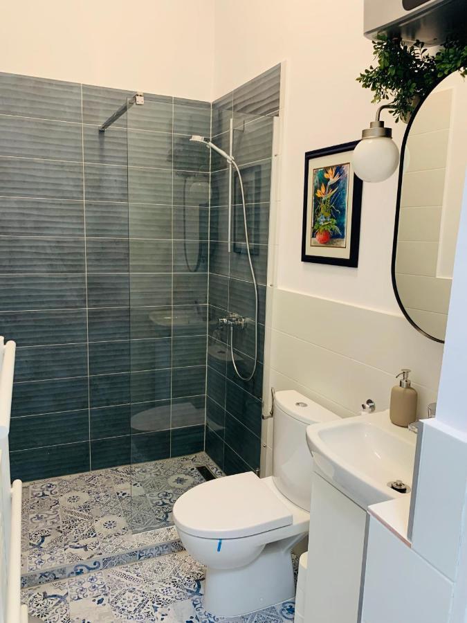 Margaret Boulevard Apartment - With Balcony Budapest Esterno foto